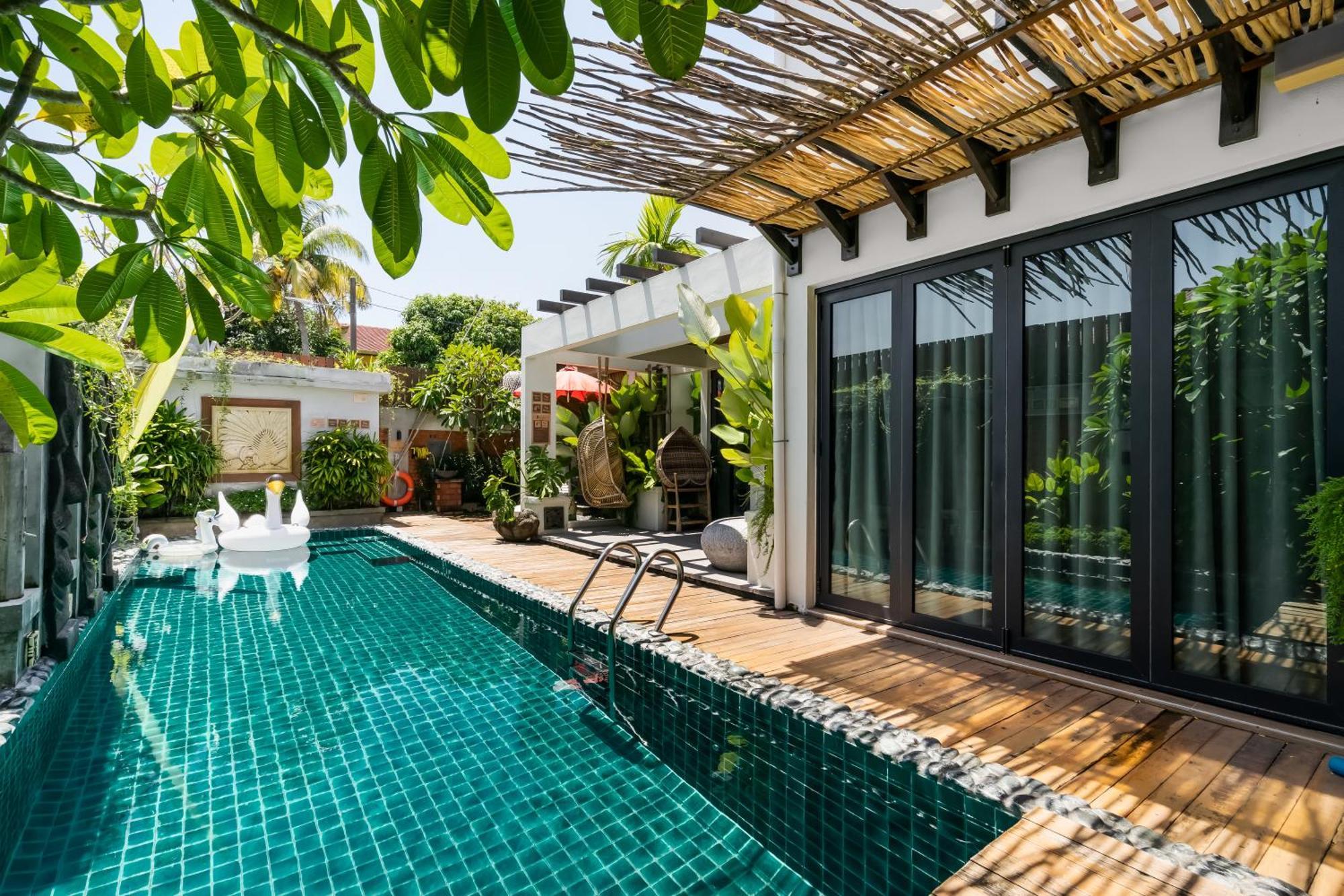 The Kembali Luxury Villa - Melaka 5 Bedroom Екстериор снимка